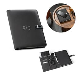 ELEVATE A5 FOLDER. Pasta A5 em 300D poliéster 100% reciclado com carregador por indução embutido (5'000 mAh) e bloco com páginas pautadas Code.: 53581 - foto 2
